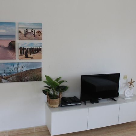 Bungalow With 2 Bedrooms And Roof Terrace In The Center Of La Zenia. Free Wifi. 奥里韦拉 外观 照片