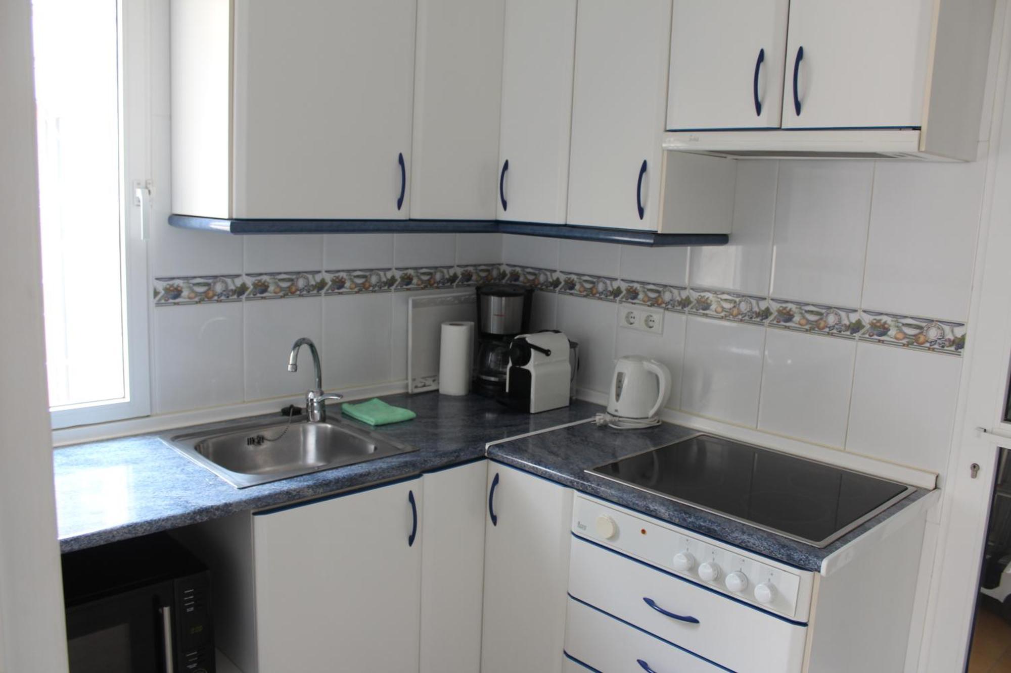 Bungalow With 2 Bedrooms And Roof Terrace In The Center Of La Zenia. Free Wifi. 奥里韦拉 外观 照片
